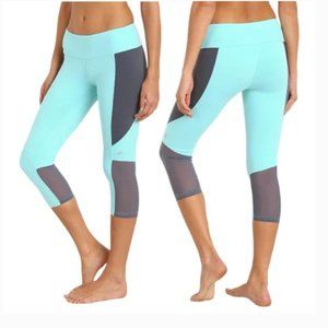 Alo Yoga Mint Gray Mesh Cropped Leggings XS